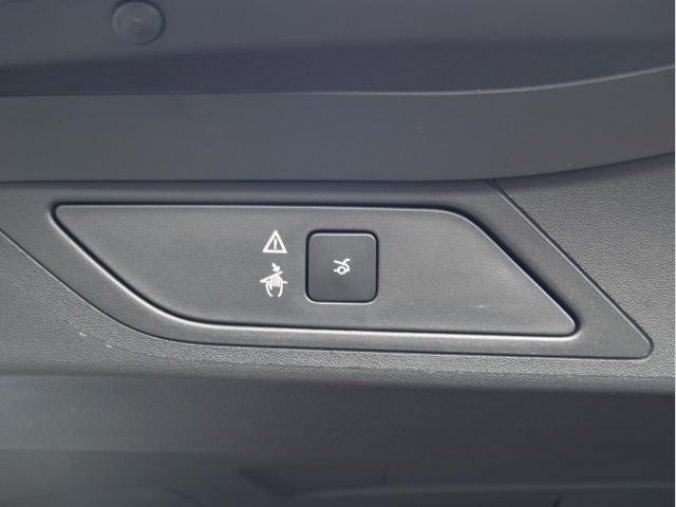 Citroën Grand C4 Spacetourer, Shine Pack 2,0BHDi 160 EAT8, barva šedá
