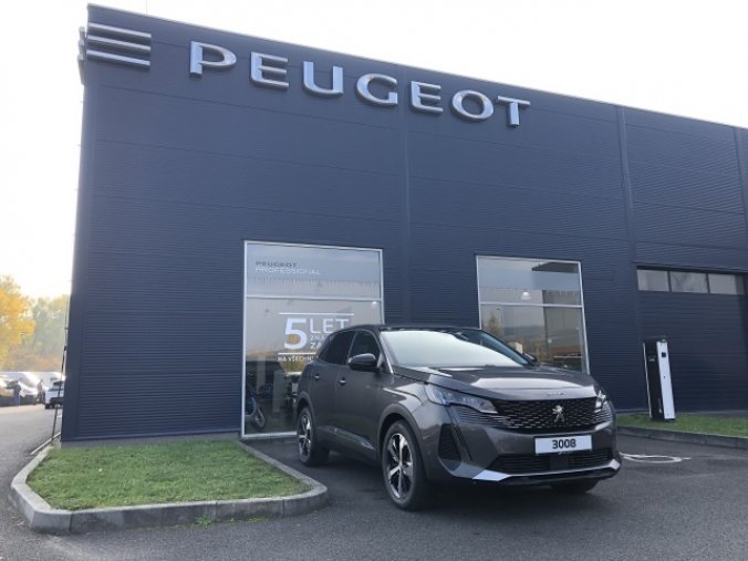 Peugeot 3008, ALLURE 1.5 BHDi 130k EAT8, barva šedá