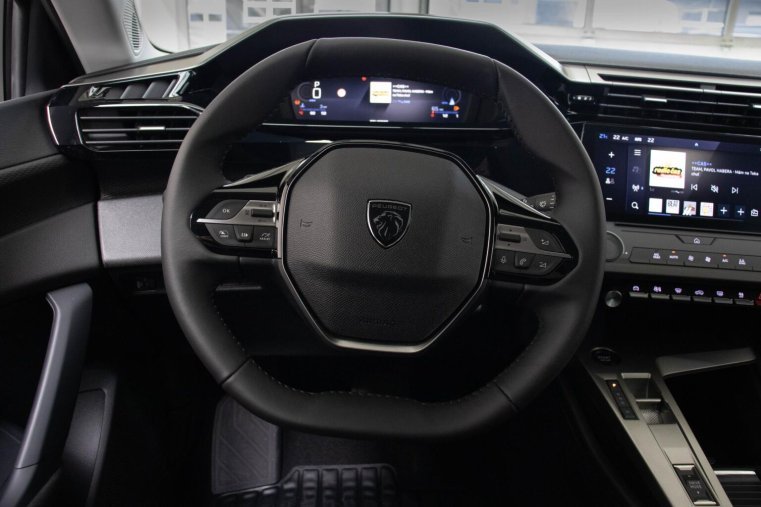 Peugeot 308, Peugeot 308 SW STYLE BlueHDi 130 EAT8, barva modrá