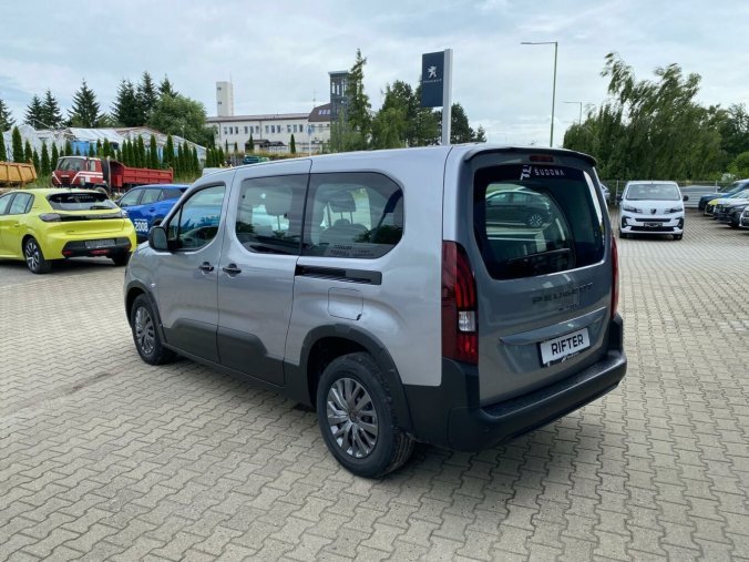 Peugeot Rifter, Peugeot Rifter Long Allure BlueHDi 130S&SMAN6, barva šedá