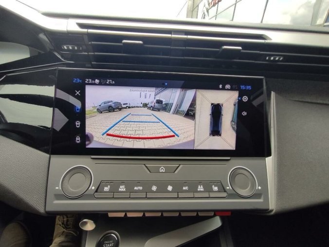 Peugeot 408, Peugeot 408 ALLURE 1.2 145k AUT6, barva modrá