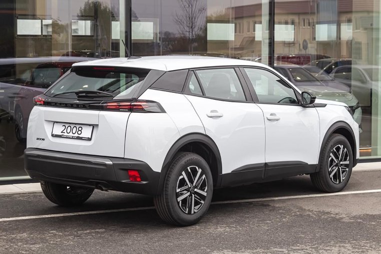 Peugeot 2008, Peugeot 2008 1,2 STYLE PT 100 S&S MAN6, barva bílá
