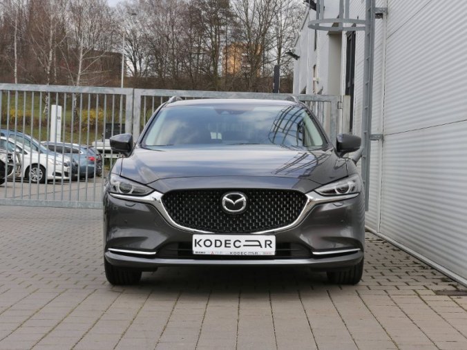 Mazda 6, 2,5i Skyactiv-G 143KW/194k 6AT, barva červená