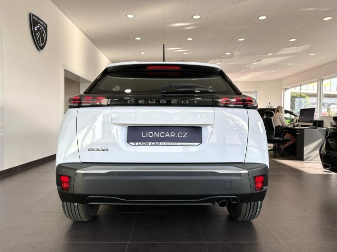 Peugeot 2008, Peugeot 2008 STYLE 100 koní, 7let záruka, barva bílá