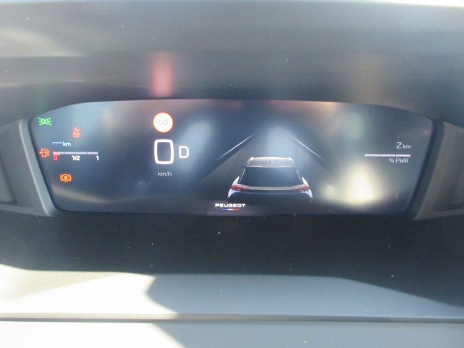 Peugeot 2008, Peugeot 2008 ALLURE Hybrid 145 e-DCS6, barva šedá