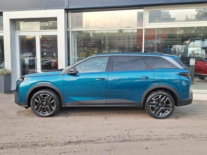 Peugeot 5008, Peugeot 5008 ALLURE Hybrid 136 e-DCS6, barva modrá