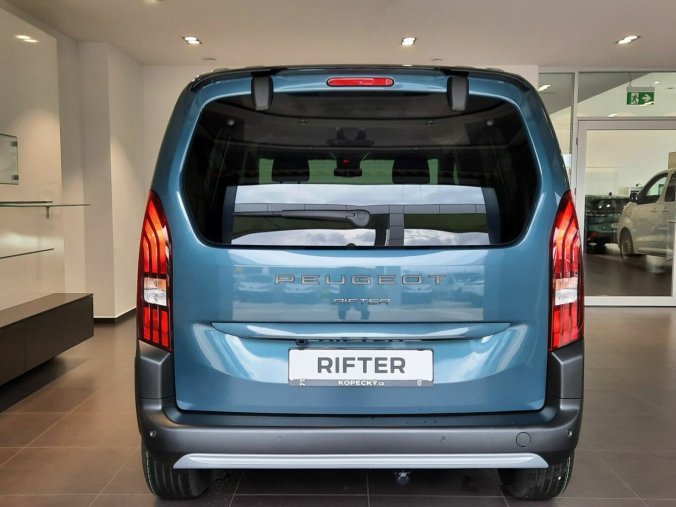 Peugeot Rifter, Peugeot Rifter GT BHDi 130k EAT8, barva modrá