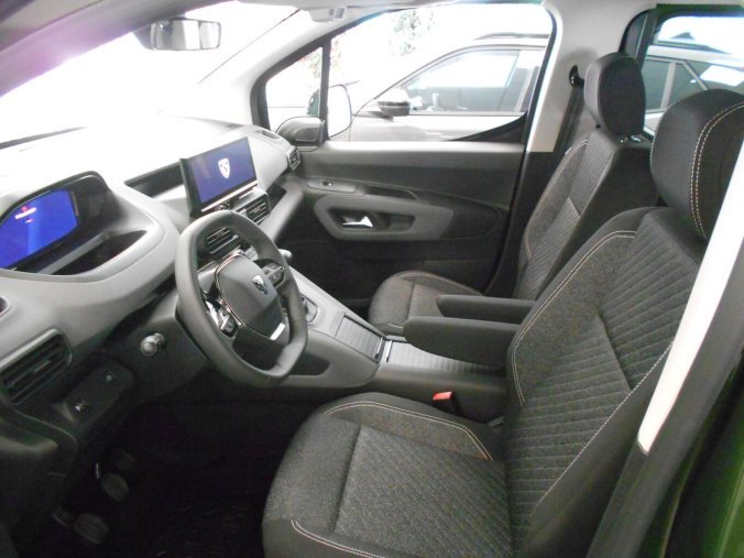 Peugeot Rifter, Peugeot Rifter ALLURE Turbo 110 MAN6, barva bílá