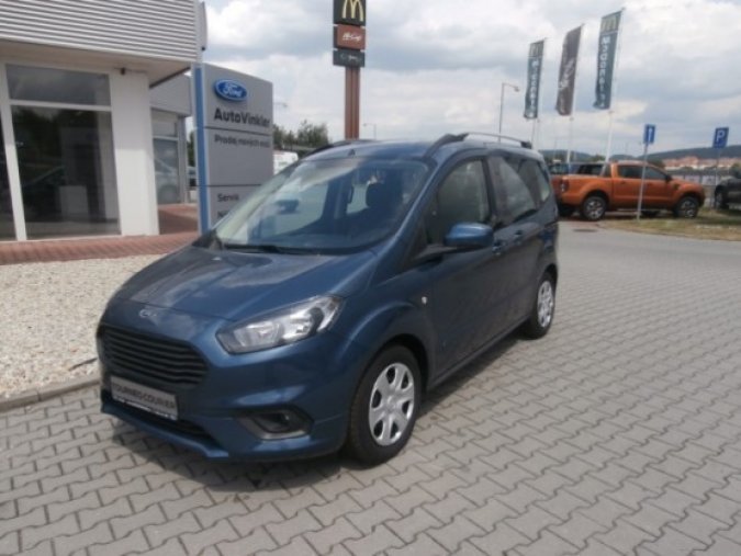 Ford Tourneo Courier, 1.0 EcoBoost, barva černá