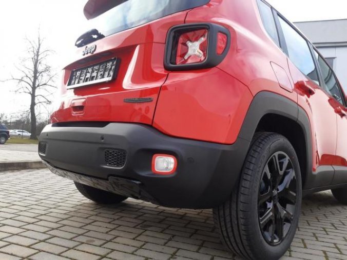 Jeep Renegade, 1,3 150 PS Night Eagle AUTOMAT, barva červená