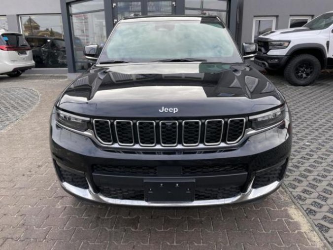 Jeep Grand Cherokee, L 3,6 Limited, barva černá