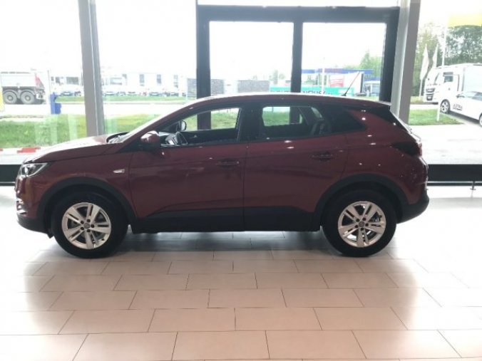 Opel Grandland X, SMILE 1.2T 96kW MT6, barva červená