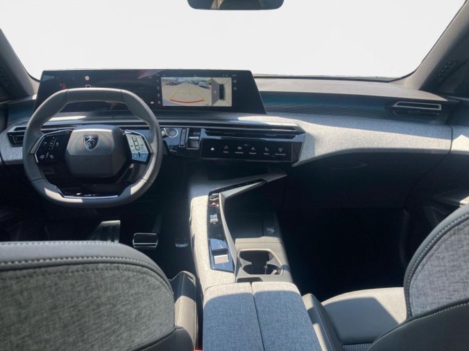 Peugeot 3008, Peugeot 3008 GT Hybrid 145 e-DCS6, barva bílá