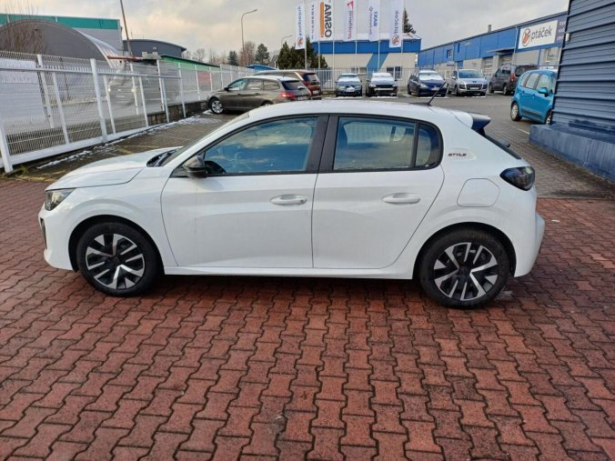 Peugeot 208, Peugeot 208 STYLE Turbo 100 MAN6, barva bílá
