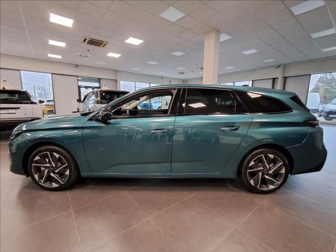 Peugeot 308, Peugeot 308 1,2 Hybrid 136  SW ALLURE, barva modrá