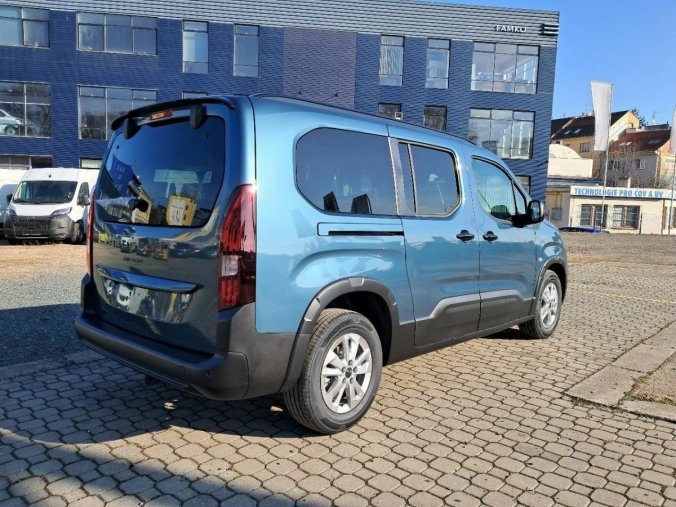 Peugeot Rifter, Peugeot Rifter LONG ALLURE BlueHDi 130 S&, barva modrá