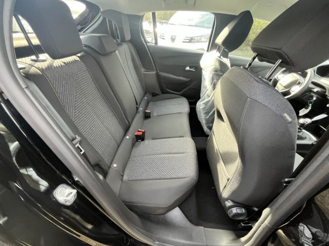 Peugeot 208, Peugeot 208 STYLE PureTech 100k MAN6, barva černá