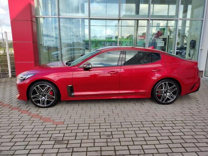 Kia Stinger, 3.3 V6 T-GDi 4x4 8A/T GT MY22, barva červená