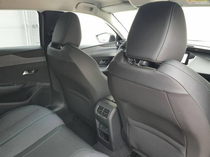 Peugeot 308, Peugeot 308 SW ALLURE BlueHDi 130 S&S EAT8, barva modrá