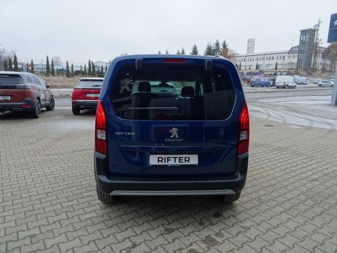 Peugeot Rifter, Peugeot Rifter ALLURE BlueHDi 130 S&S MAN6, barva modrá