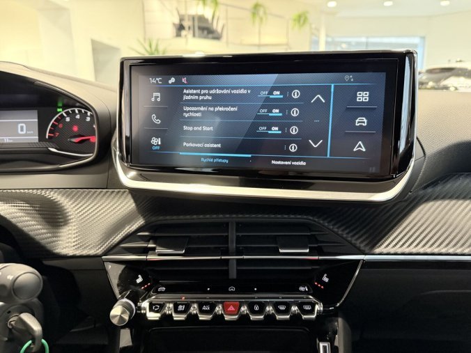 Peugeot 2008, Peugeot 2008 STYLE 100 koní, 7let záruka, barva šedá