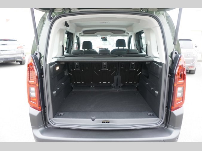 Citroën Berlingo, Plus 1,5BHDi 100 MAN6, barva zelená