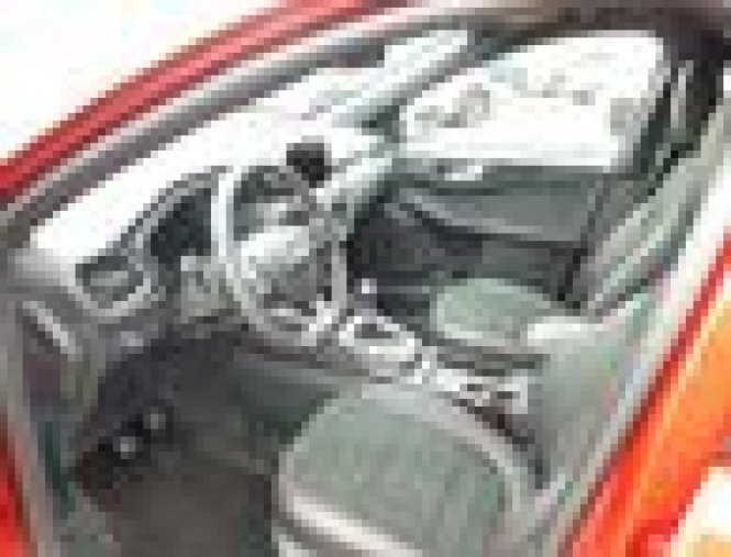 Ford Kuga, 1.5 EcoBoost, barva červená