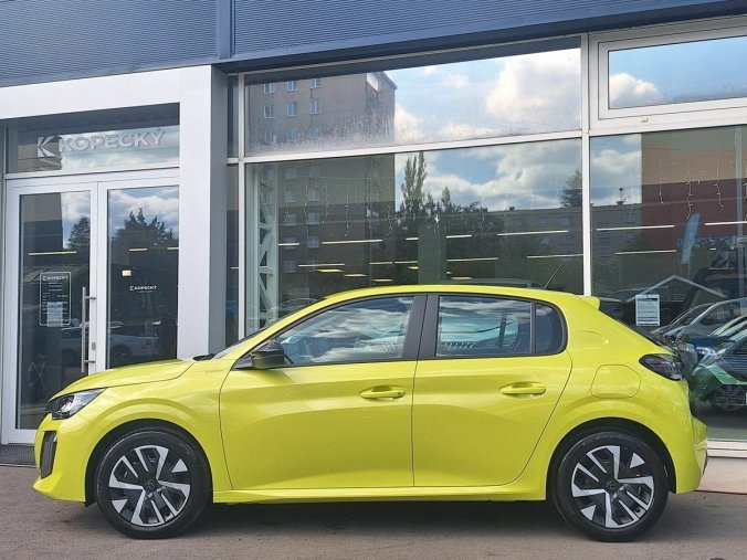 Peugeot 208, Peugeot 208 STYLE 1.2 PT 100K MAN6, barva žlutá