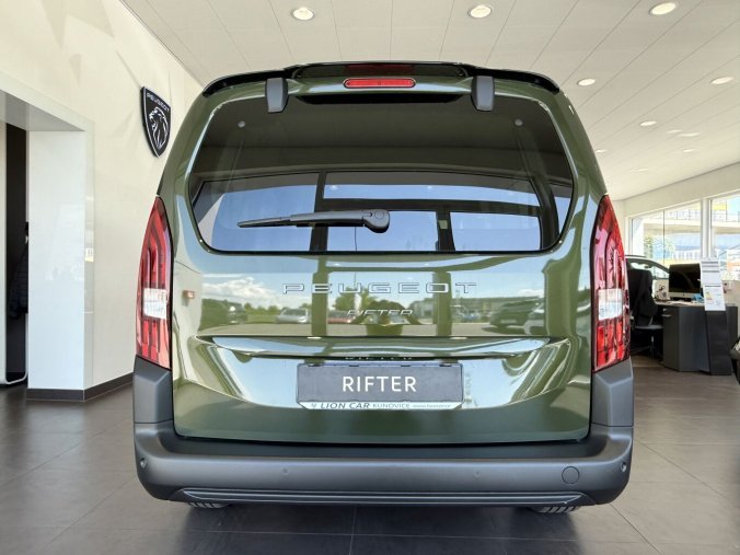 Peugeot Rifter, Peugeot Rifter LONG ALLURE, paket Style, barva zelená
