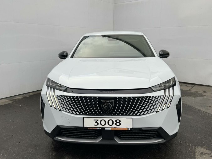 Peugeot 3008, Peugeot 3008 ALLURE Hybrid e-DCS6 1,2, barva bílá