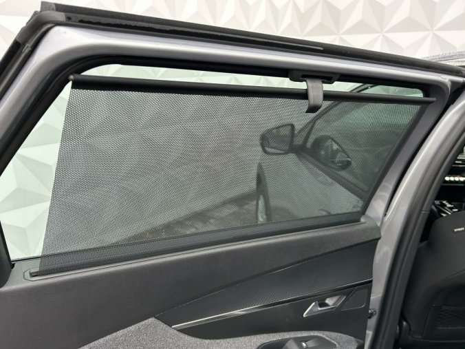 Peugeot 5008, Peugeot 5008 Active Pack 1.5 BlueHDi EAT8, barva šedá