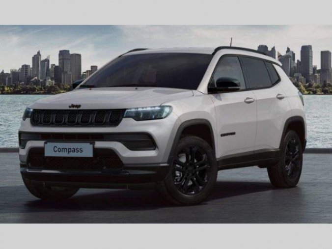 Jeep Compass, Night Eagle 1.3 Turbo GSE 130k, barva bílá