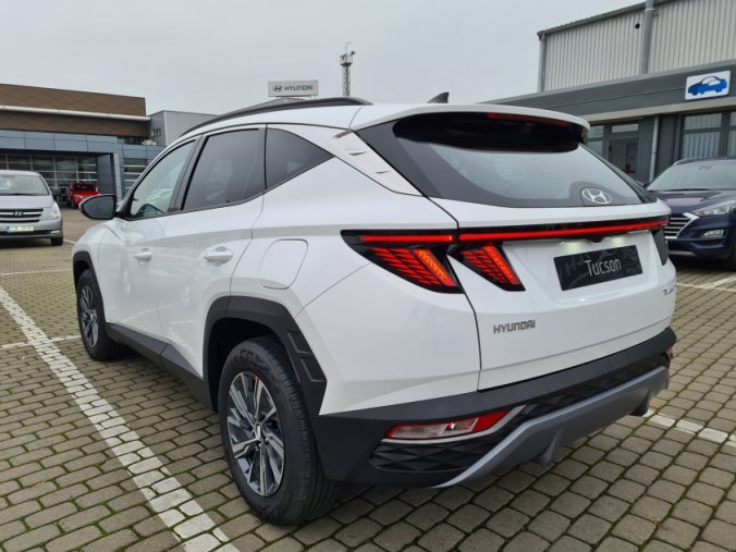 Hyundai Tucson, 1,6 T-GDI 4x2 110 kW 6st. manuální, barva bílá