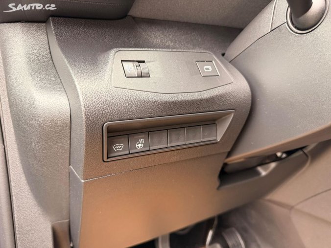 Peugeot Rifter, Peugeot Rifter ALLURE PureTech 110k MAN6, barva zelená