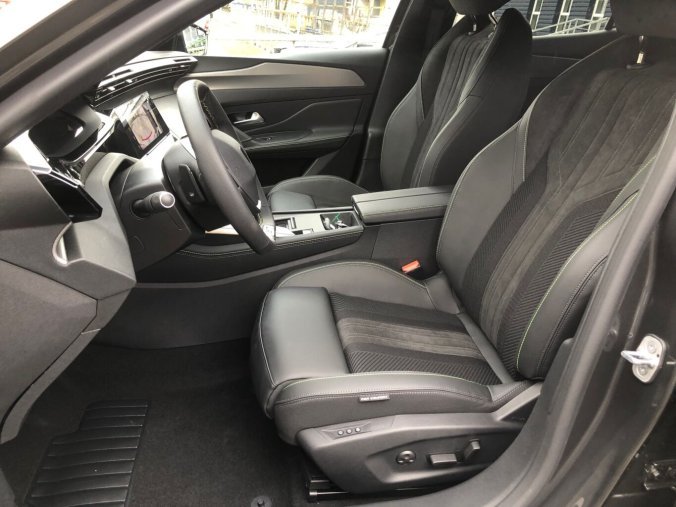 Peugeot 408, Peugeot 408  GT Plug-in HYBRID 225k - 0865, barva modrá