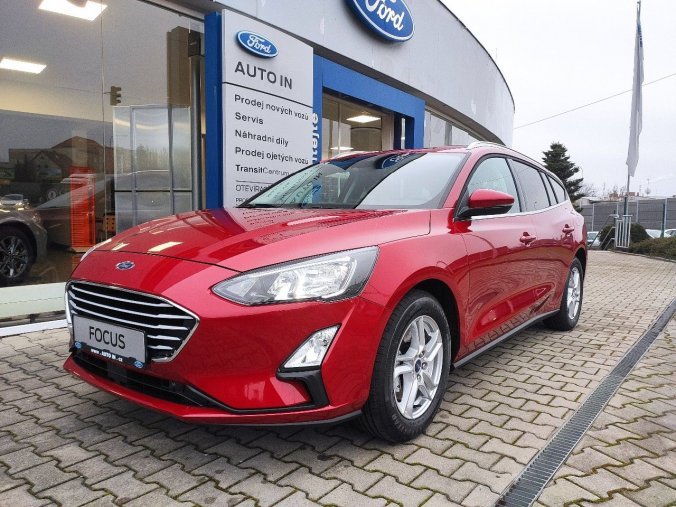 Ford Focus, kombi, Trend Edition Kombi 1,0 EcoBoost 92 kW / 125 k, barva červená