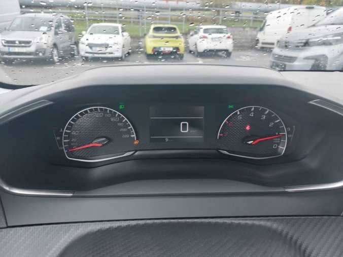 Peugeot 208, Peugeot 208 ACTIVE 1.2 PureTech 100k MAN6, barva šedá