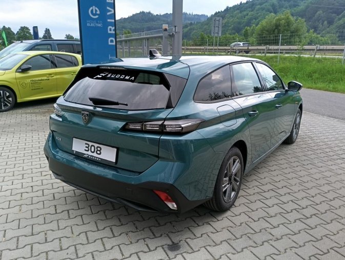 Peugeot 308, Peugeot 308 SW STYLE Hybrid 145 e-DCS6, barva modrá