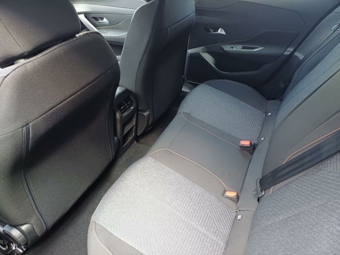 Peugeot 308, Peugeot 308 SW Style BlueHDi 130k EAT8, barva modrá