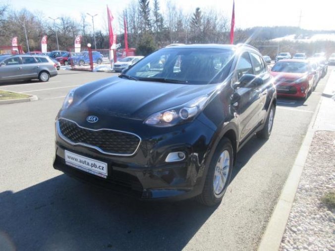 Kia Sportage, 1.6 GDI COMFORT, barva černá