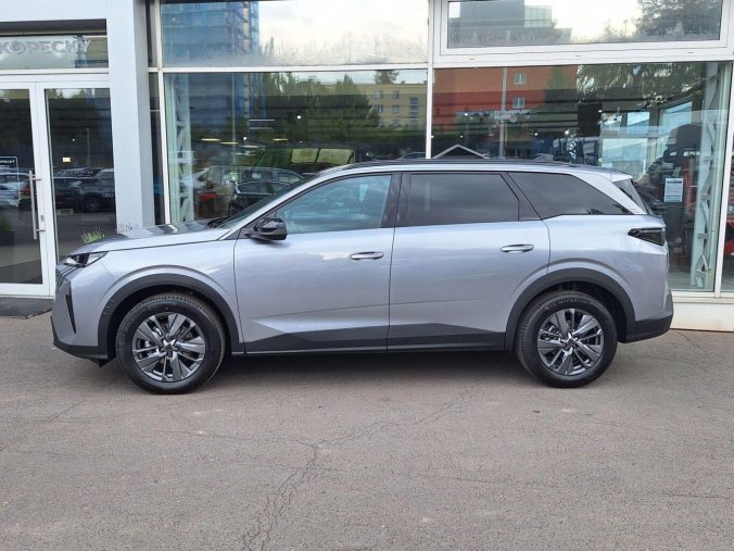 Peugeot 5008, Peugeot 5008 ALLURE Hybrid 145 e-DCS6, barva šedá