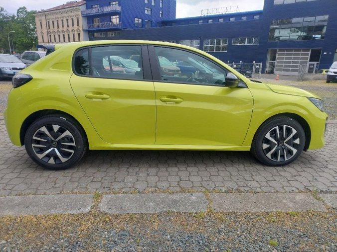 Peugeot 208, Peugeot 208 208 STYLE PureTech 100 S&S, barva žlutá