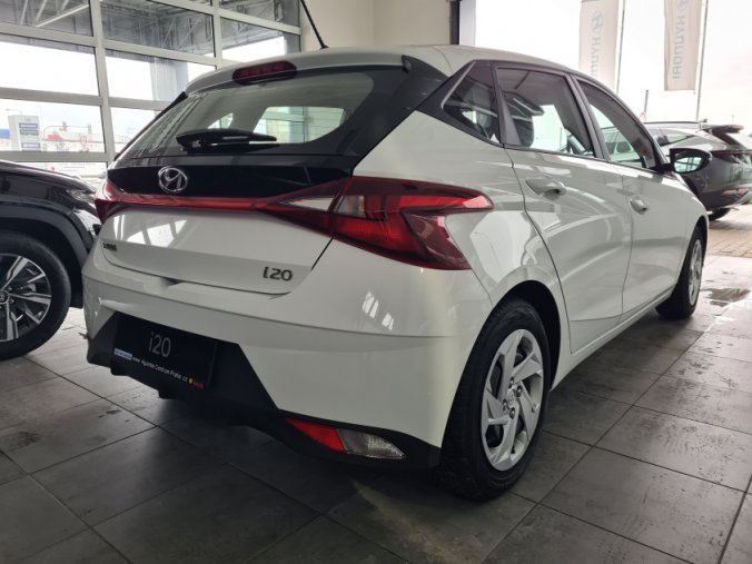 Hyundai i20, 1,2 DPI 5 st. manuální, barva bílá