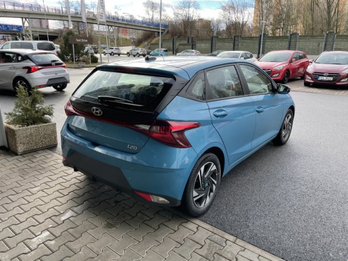 Hyundai i20, 1,2 DPI 5 st. manuální, barva modrá