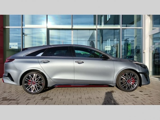 Kia ProCeed, 1.6 T-GDi GPF 7DCT GT MY24, barva šedá