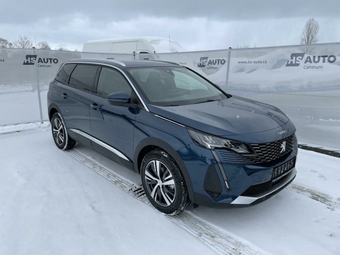 Peugeot 5008, ALLURE 1.2 PureTech 130k MAN6, barva modrá