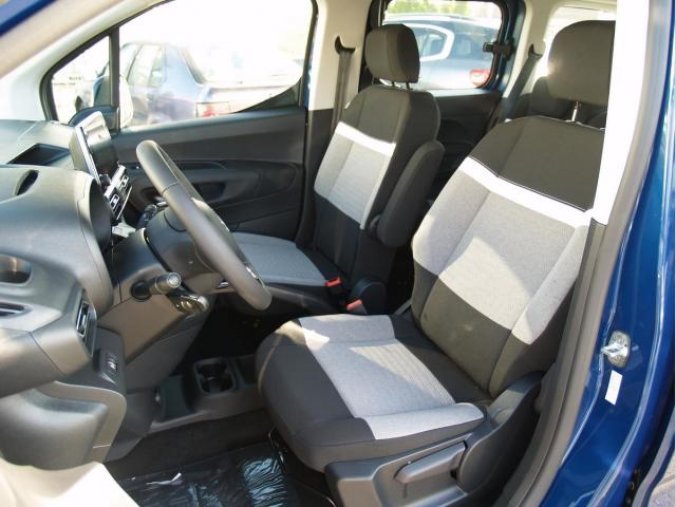 Citroën Berlingo, XL Feel 1,5BHDi 100 7míst, barva modrá