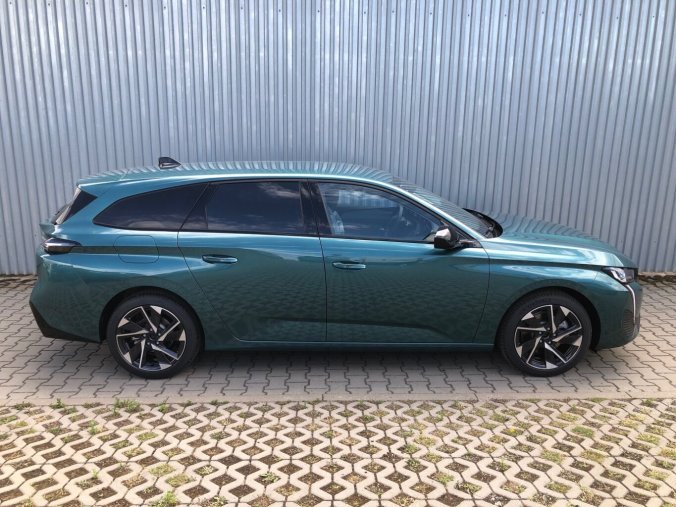 Peugeot 308, Peugeot 308 SW ALLURE BlueHDi 130 EAT8 - 3731, barva modrá