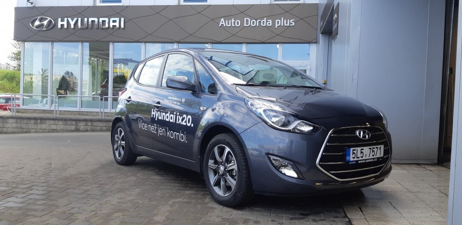 Hyundai i20, 1,6i 92 kW (95 NAT) 6 st. man, barva šedá