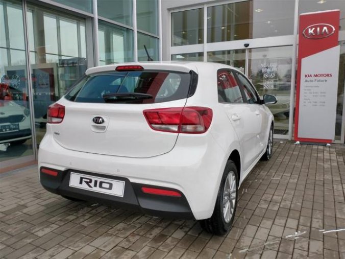 Kia Rio, 1,2 DPI Exclusive MY22, barva bílá